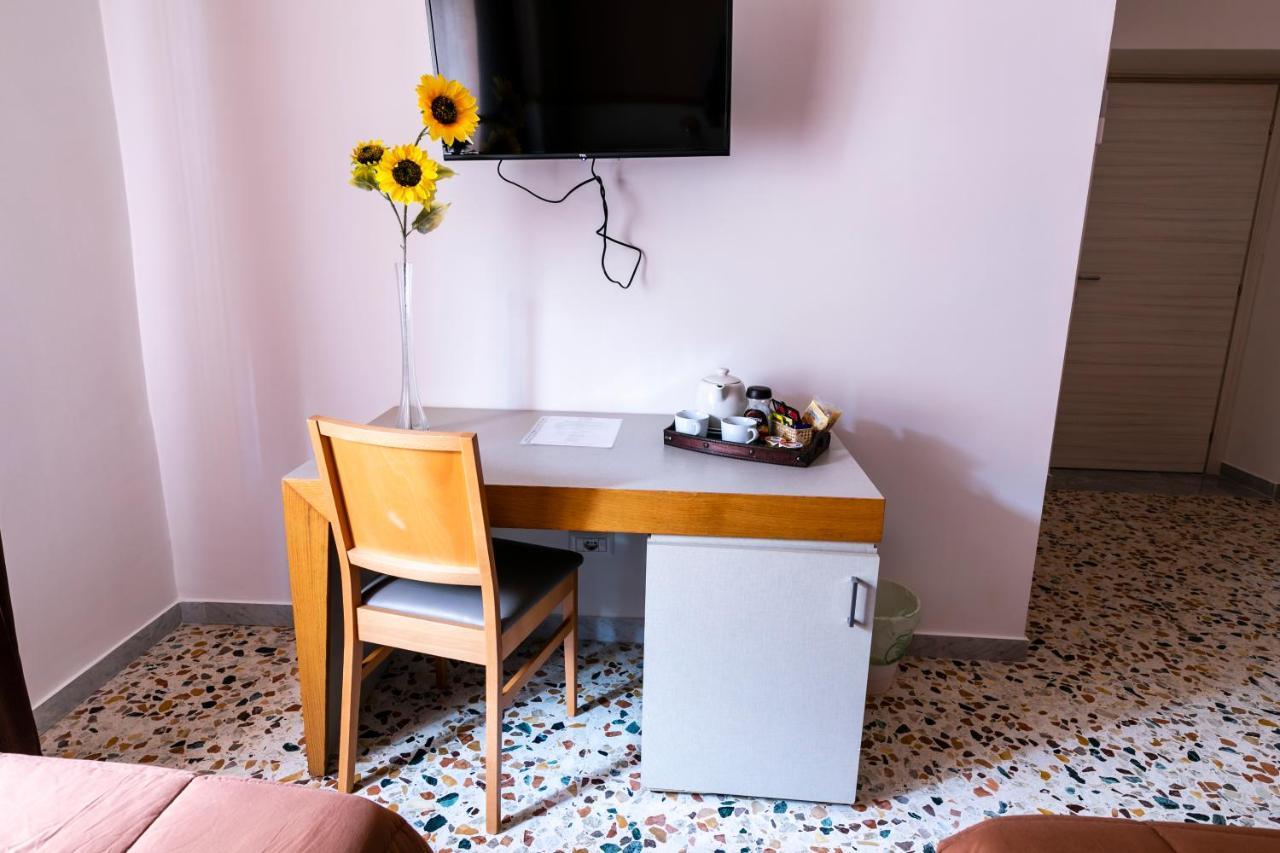 Spira Mirabilis Napoli Hotel Ngoại thất bức ảnh